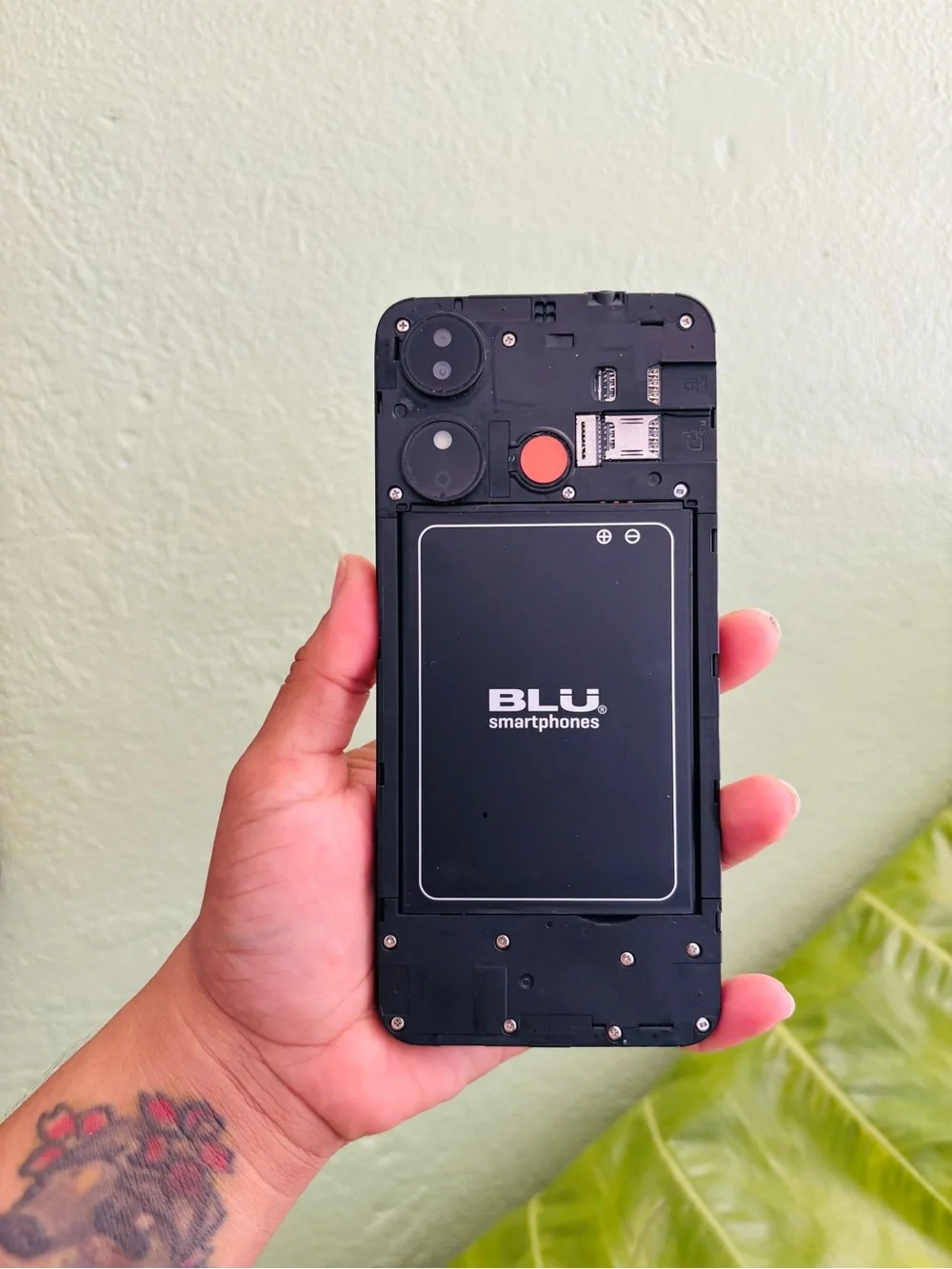 BLU G44